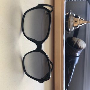 Gucci black sunglasses
